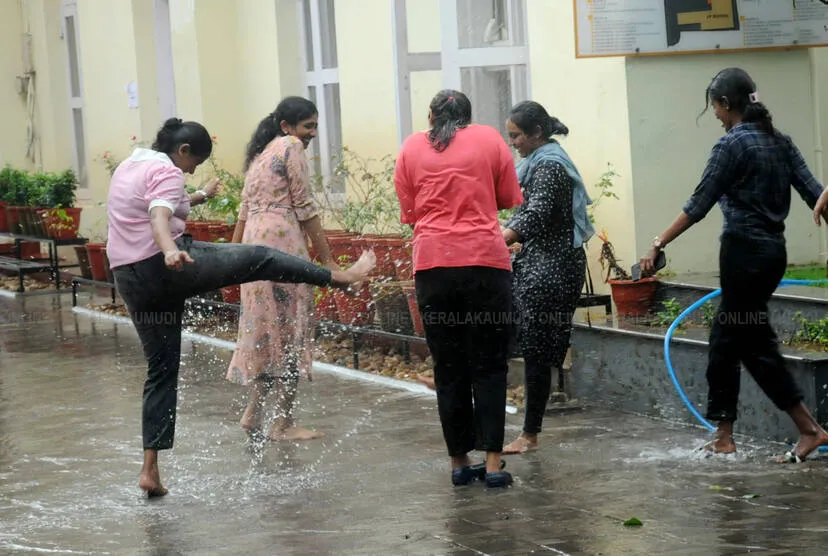 Kerala Kaumudi Photo Gallery