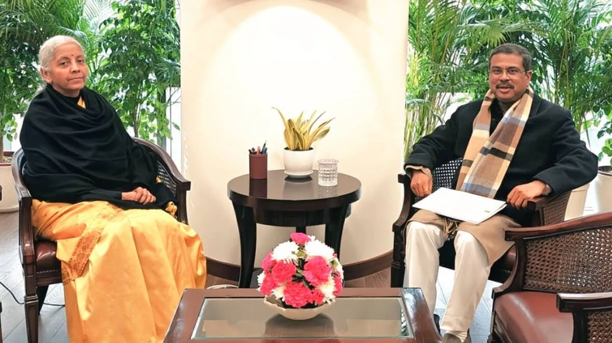 nirmala-sitharaman nirmala-sitharaman
