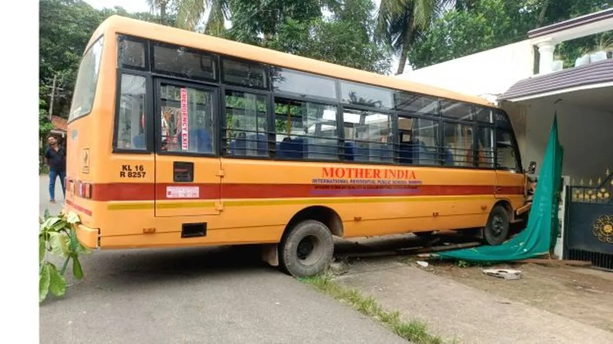 bus- bus-