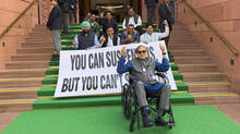 shashi-tharoor