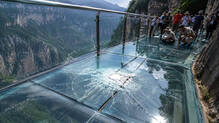 glass-bridge-