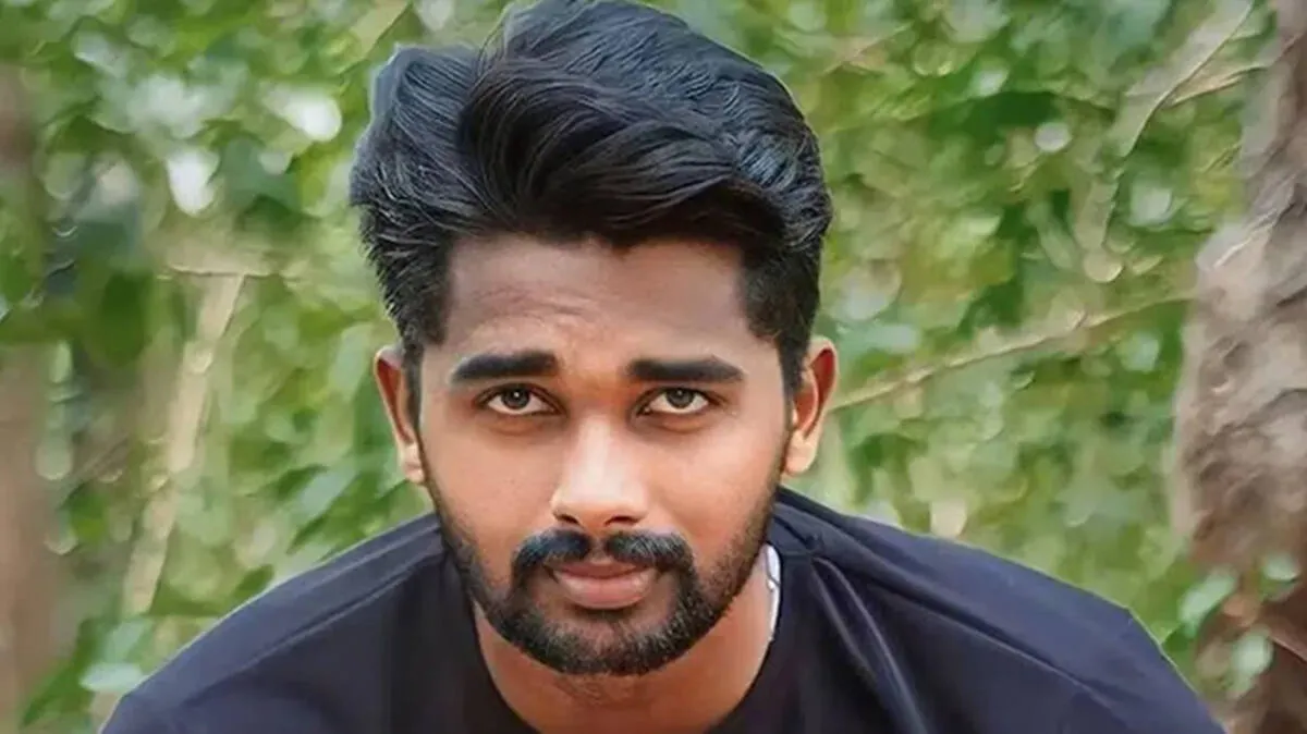 akhil-