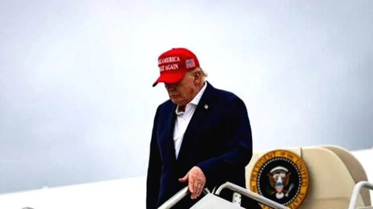 trump- trump-