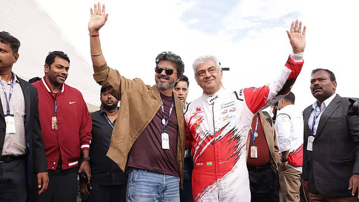 vijay-and-ajith