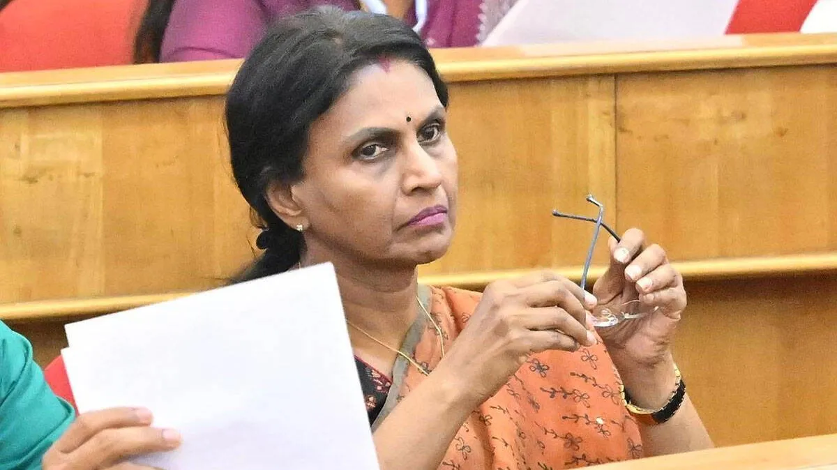 r-sreelekha-