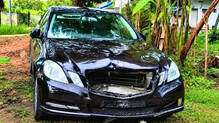 car-invovled-in-accident-