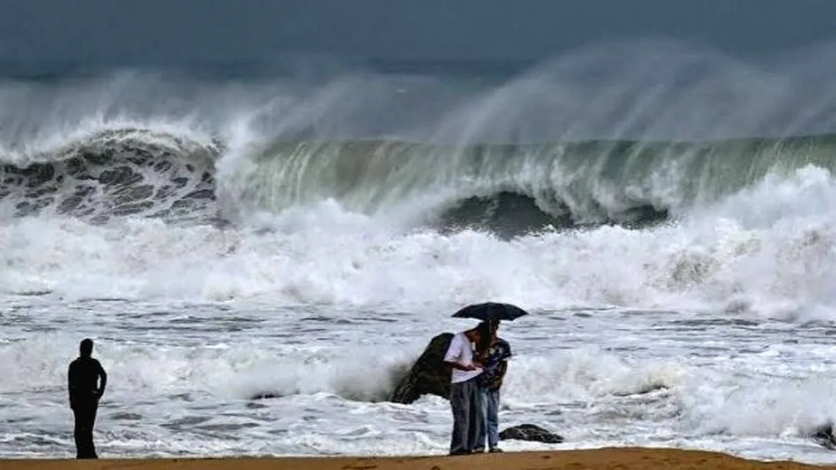 cyclone-arnab cyclone-arnab