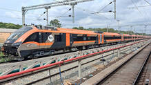 vande-bharat-train